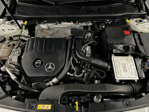 Mercedes-Benz CLA 2023, фото 10