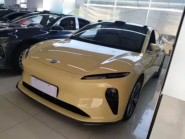 NIO ET5T 2024