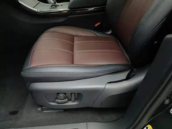 Land Rover Range Rover Evoque 2024, фото 20