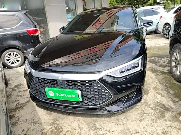BYD Han 2024, фото 3
