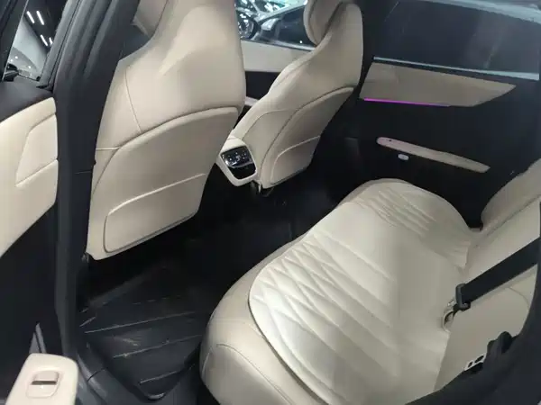 Mazda EZ-60 2026, фото 11