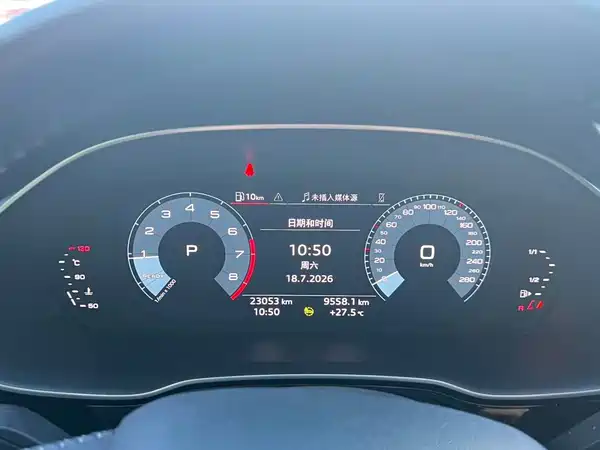 Audi Q3 2022, фото 7