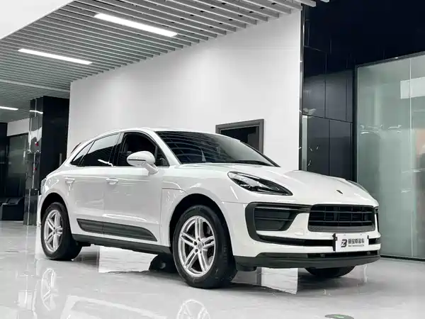 Porsche Macan 2024, фото 3