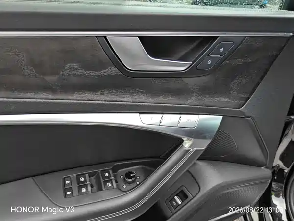 Audi A6L 2022, фото 5