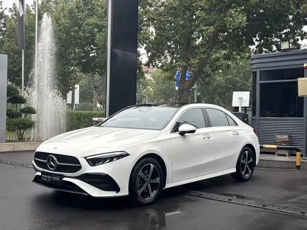 Mercedes-Benz A-Class 2023
