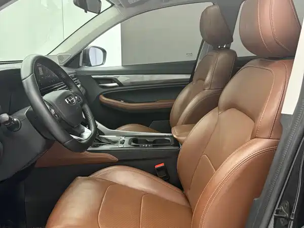 Geely Emgrand X6 2021, фото 11