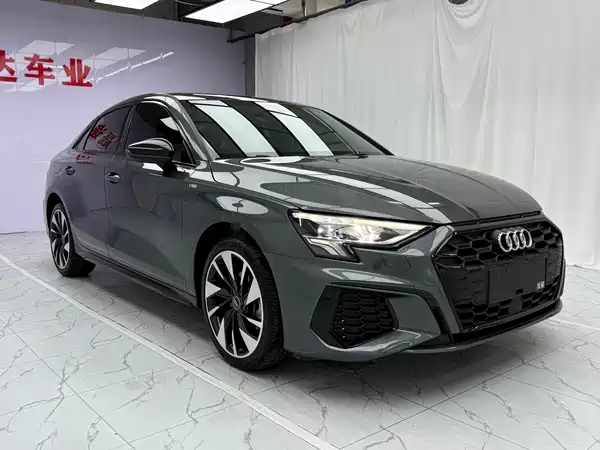 Audi A3 2022, фото 3