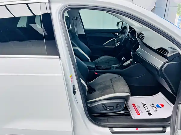 Audi Q3 2022, фото 26