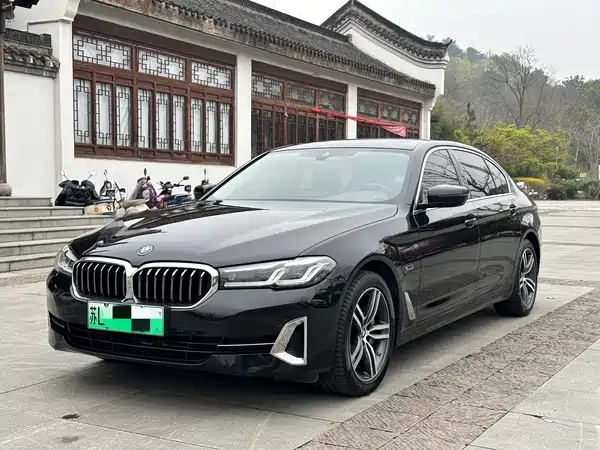 BMW 5 Series PHEV 2022