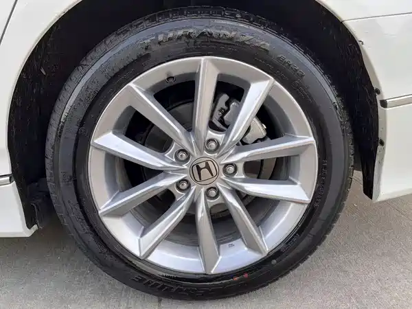 Honda Accord 2022, фото 10