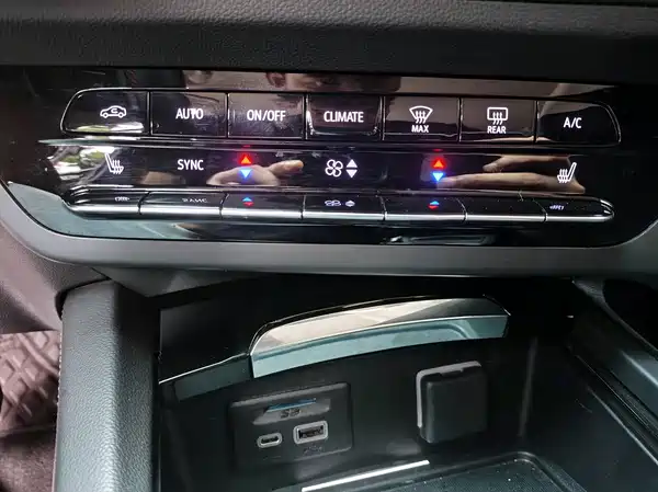 Buick Envision Plus 2022, фото 14