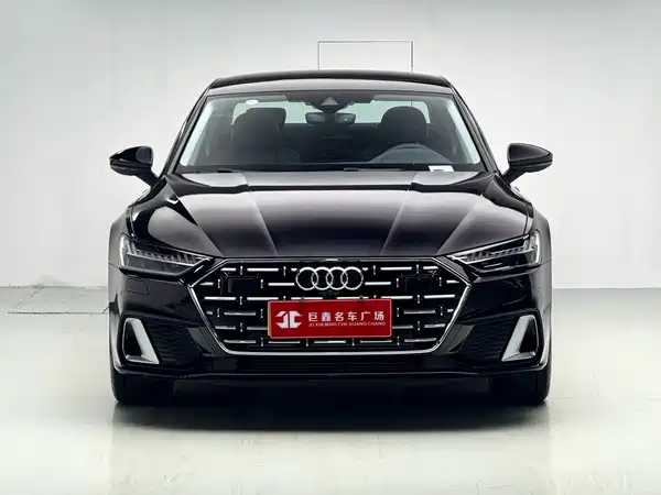 Audi A7L 2025, фото 2