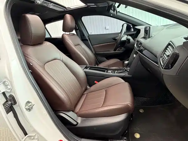 Mazda CX-4 2021, фото 18