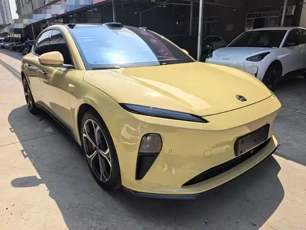 NIO ET5 2022