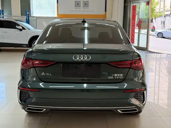 Audi A3 2023, фото 5