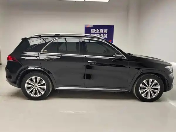 Mercedes-Benz GLE 2022, фото 7