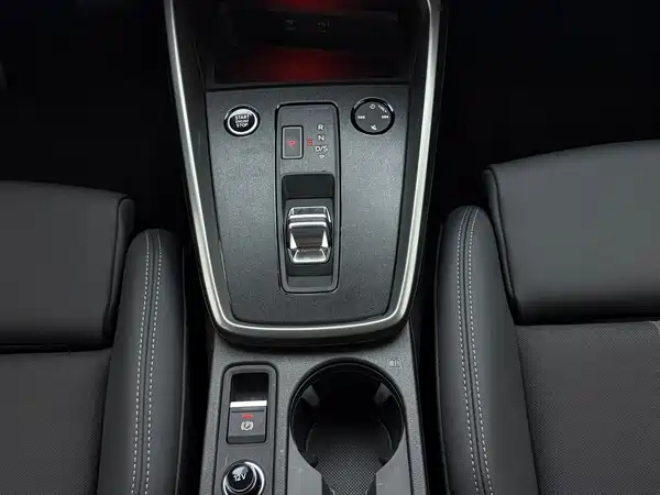Audi A3 2023, фото 11