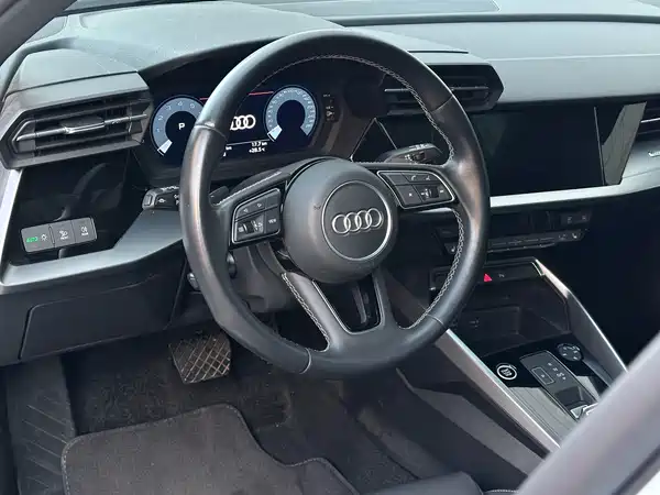 Audi A3 2022, фото 7