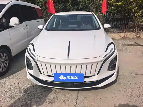 Hongqi E-QM5 2023, фото 2