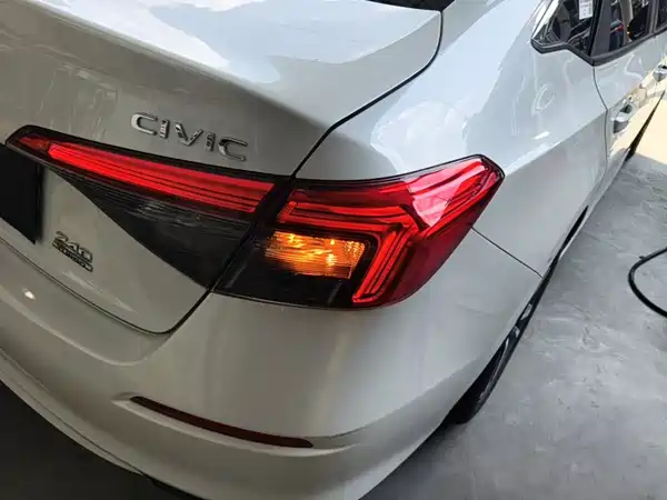 Honda Civic 2022, фото 7