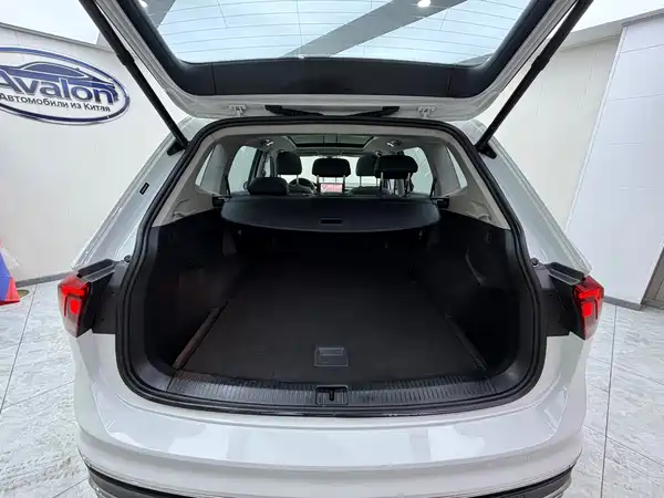 Volkswagen Tiguan L 2023, фото 19