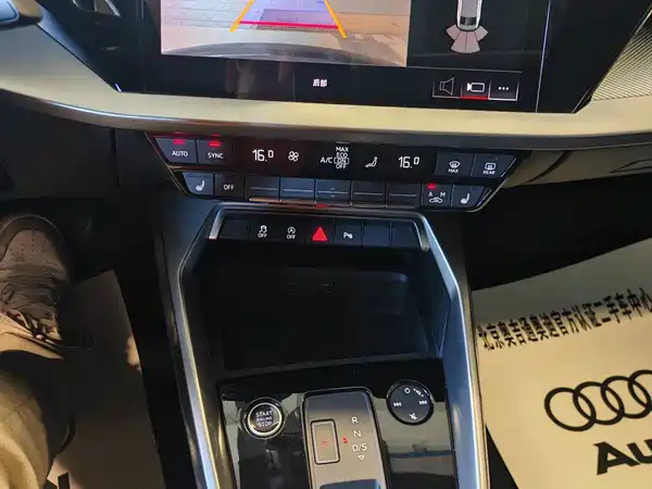 Audi A3 2023, фото 7