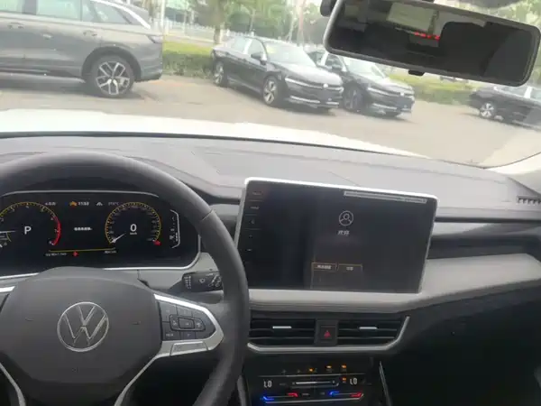 Volkswagen Tayron 2025, фото 9