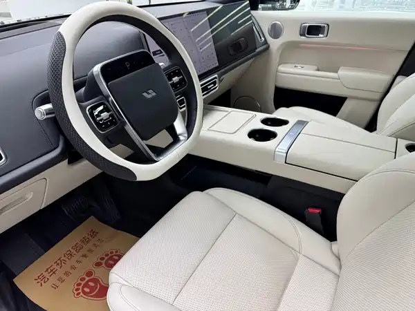 Li Auto L8 2023, фото 6