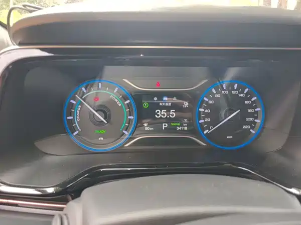 AION S Plus 2025, фото 12