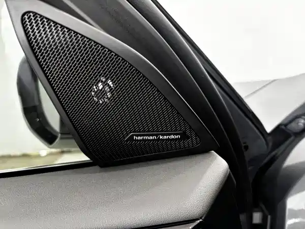 BMW X3 2025, фото 11