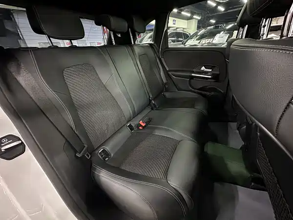 Mercedes-Benz B-Class 2022, фото 15