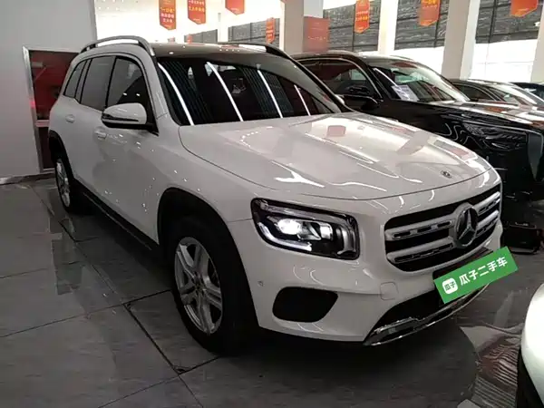 Mercedes-Benz GLB 2023, фото 21