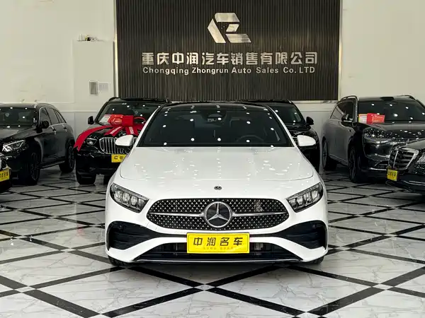 Mercedes-Benz A-Class 2023, фото 3
