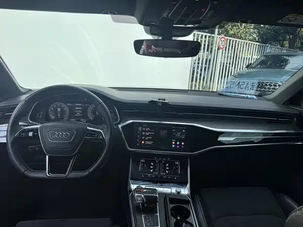 Audi A6L 2023, фото 20