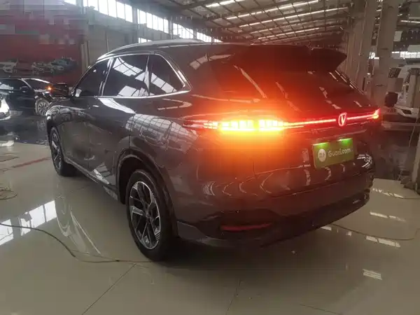 Changan CS75 PLUS 2025, фото 4