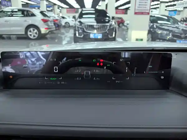 Changan Eado PHEV 2025, фото 11