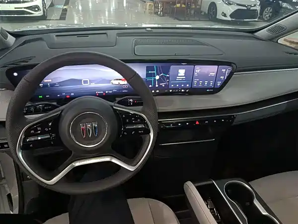 Buick GL8 2025, фото 5