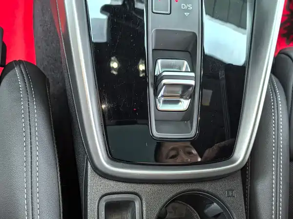 Audi A3 2023, фото 17