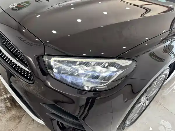 Mercedes-Benz E-Class 2023, фото 8