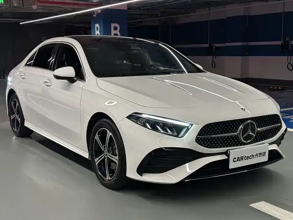 Mercedes-Benz A-Class 2023, фото 3