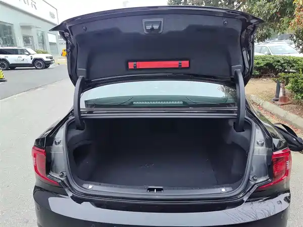 Volvo S90 2025, фото 14