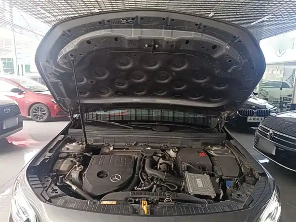 Mercedes-Benz GLB 2022, фото 19