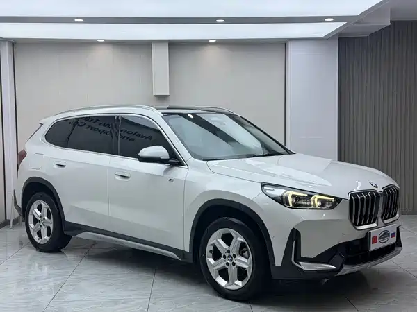 BMW X1 2024, фото 3