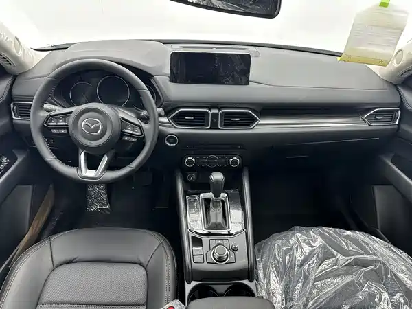 Mazda CX-5 2025, фото 7