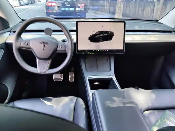 Tesla Model Y 2022, фото 10