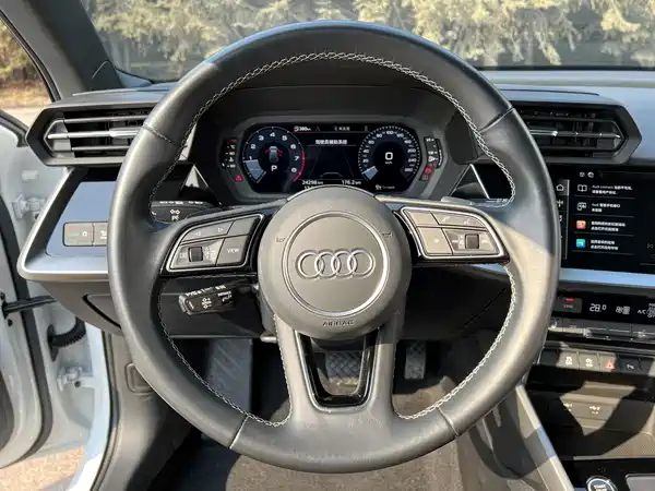 Audi A3 2023, фото 20