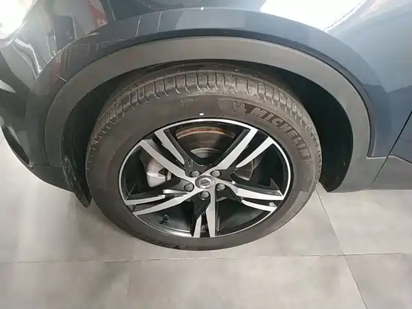 Volvo XC40 2022, фото 22