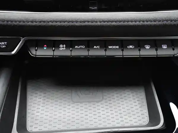 Geely Preface 2025, фото 10