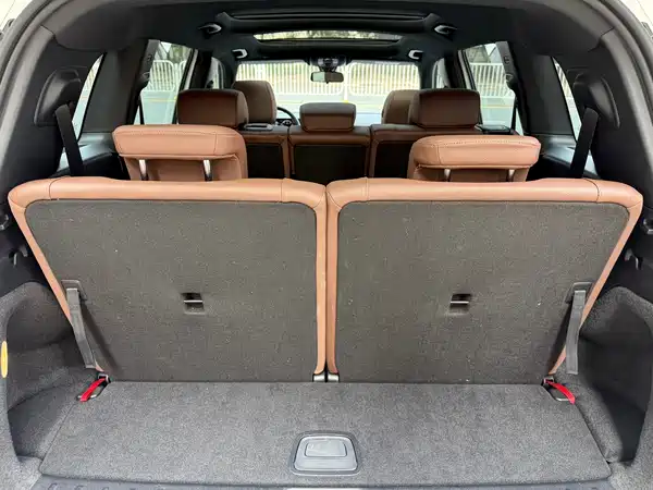 Mercedes-Benz GLB 2022, фото 9