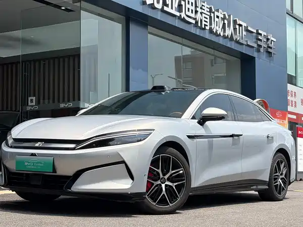 BYD Han L 2025